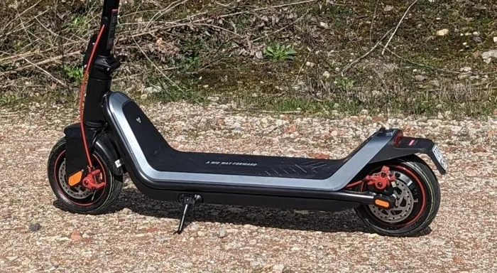 Kqi3 max closeup on its body