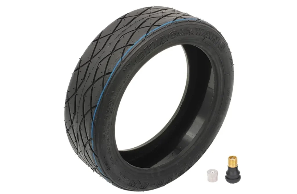 A tubeless electric scooter tire